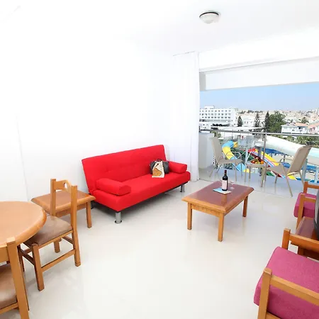 アパートホテル Anastasia Splash Residences