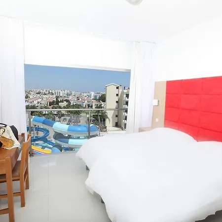 Anastasia Splash Residences アパートホテル プロタラス
