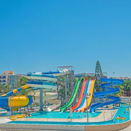 Anastasia Splash Residences アパートホテル