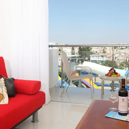 Anastasia Splash Residences 4* Protaras