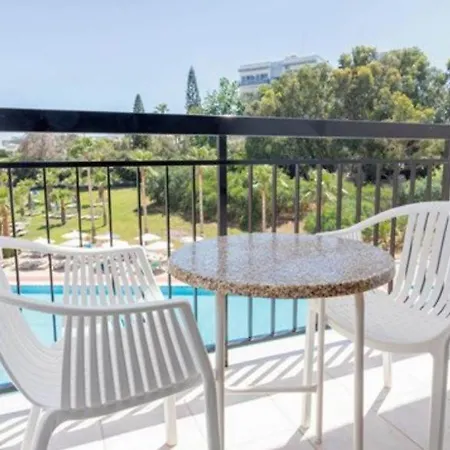 Anastasia Splash Residences 4*