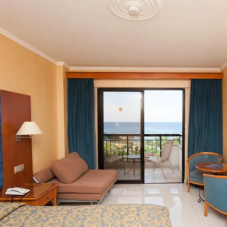 アパートホテル Anastasia Splash Residences 4*