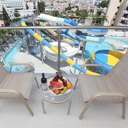Anastasia Splash Residences プロタラス