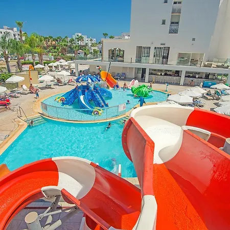 Anastasia Splash Residences アパートホテル