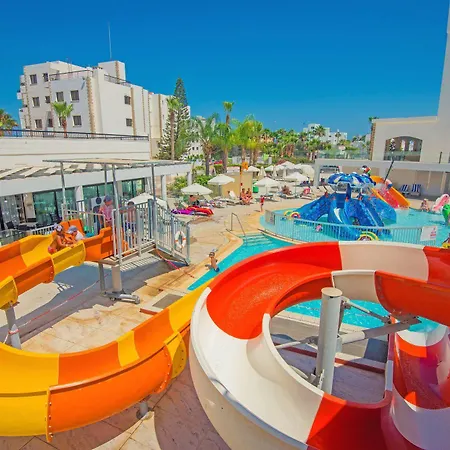 Anastasia Splash Residences アパートホテル プロタラス